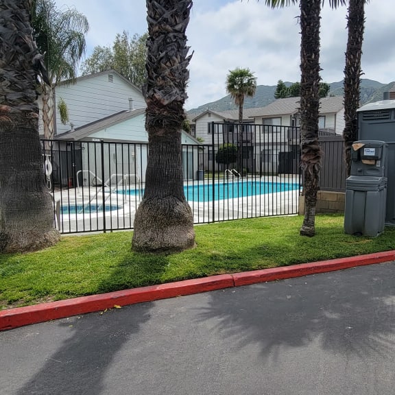 Grand Oaks Apartments Apartments in Lake Elsinore, CA